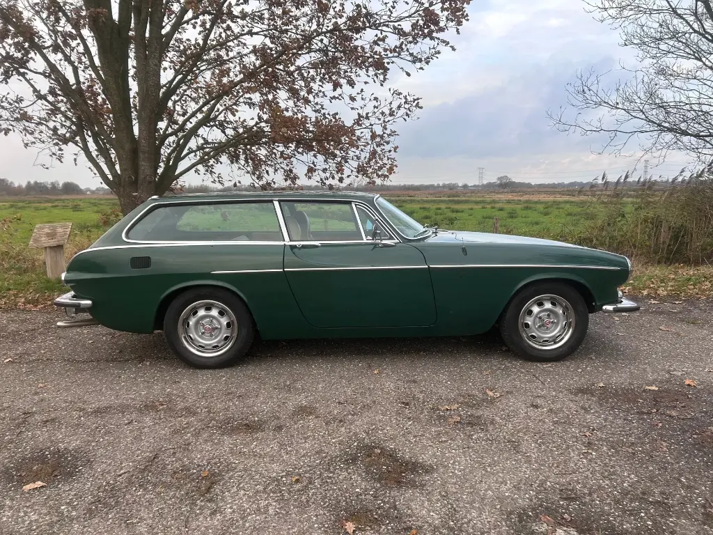 Volvo-P-1800-ES-10.webp