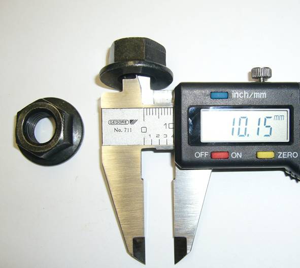 [946034] Moer voor 955355-955356 (971099) 140, 145, 164, Amazon 121, Amazon 122 S, Amazon 220, P 1800, P 1800 E, P 1800 ES, P 210 Duett, Pv 444, PV 445 DUETT, Pv 544