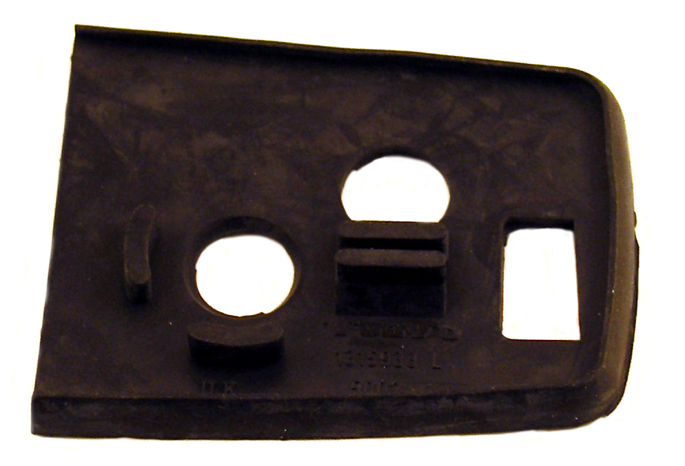 Volvo Rubber hinge tailgate 245 left on flap no longer available Volvo part no 1315933