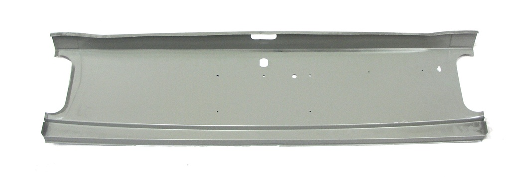 Volvo Sheet metal 140+164 rear intermediate panel (between rear lights) no longer available Volvo part no 675471