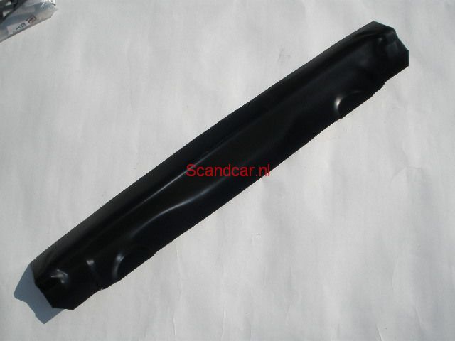 Volvo Sheet metal 145+245 fuel tank space inside rear beam Volvo part no 9025640