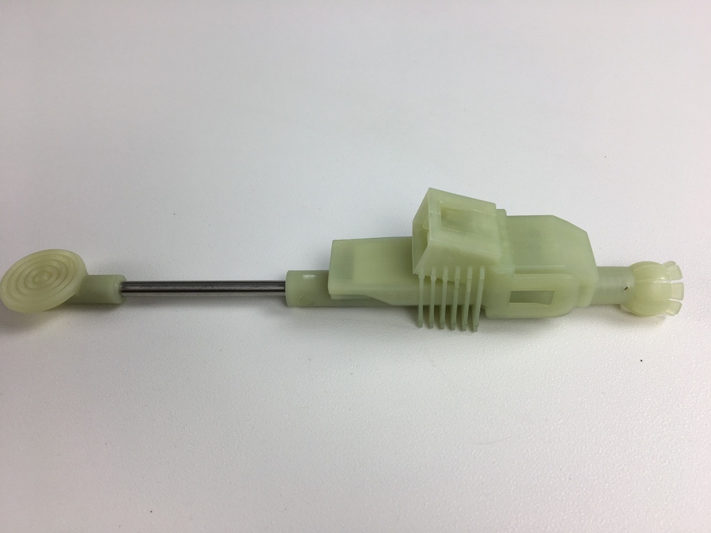 Koppeling pedaal sensor C70-2005)+S60-2009+S70+V70-2000)+S80-2006 V70 P26 V70 XC (-2000) XC70+XC90  origineel Volvo schakelaar