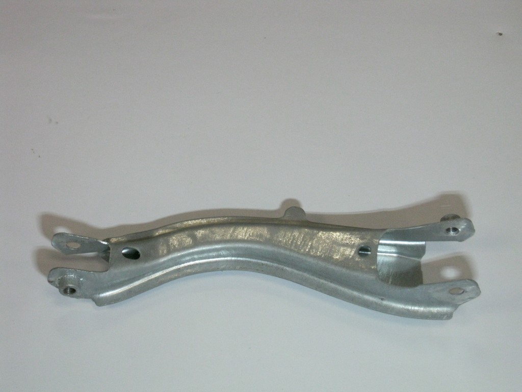 Reactiestang achteras S60-2009 S80-2006 V70+XC70 2001-2007