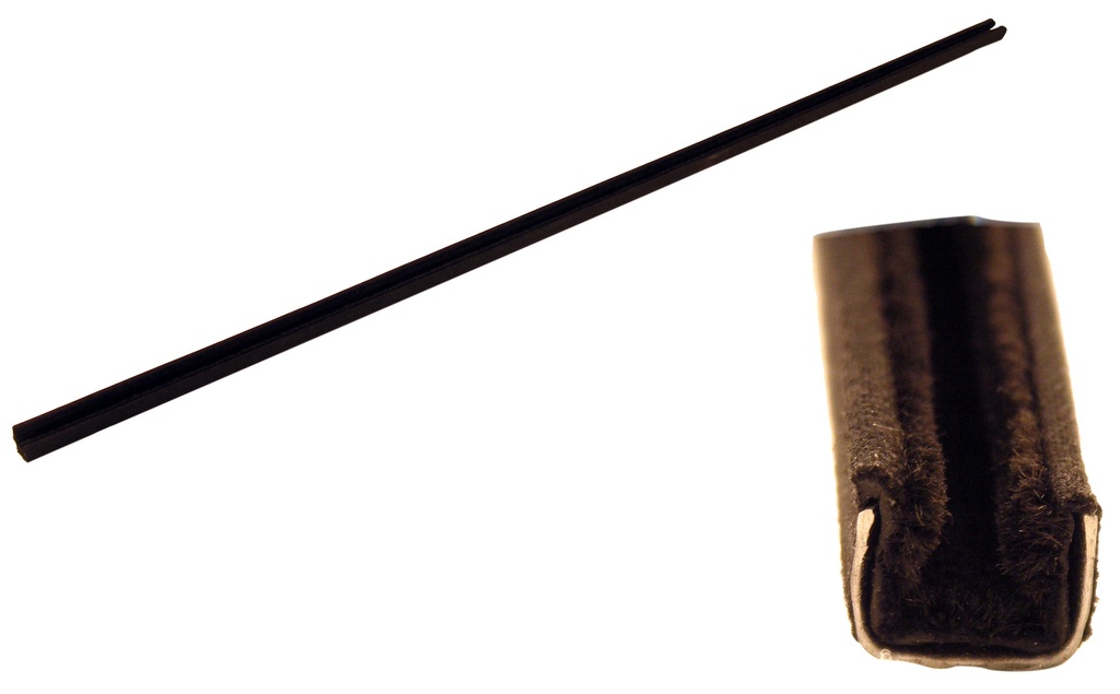 Volvo Window run Amazon 2 doors + 4 doors ventilation window side amazon 120 4d/122 kombi front Volvo part no 653998