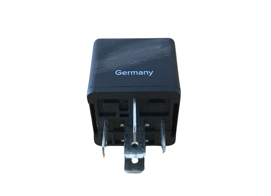 Volvo relay 200 700 900 lighting Volvo part no 1324749