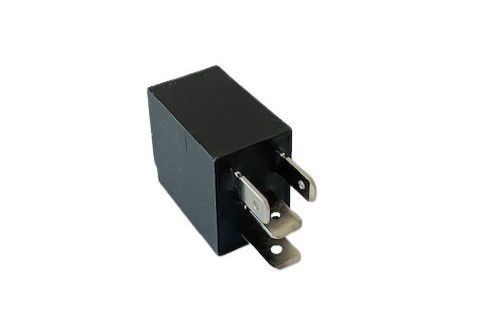 [8651661] Volvo Relay Various Lighting parts S60 - V70 - S80 -'02 Volvo part no 8651661