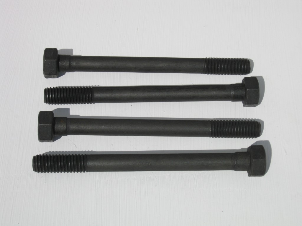 Volvo Bolt head bolt each B18+B20+B30 for cylinder head Volvo part no 191523