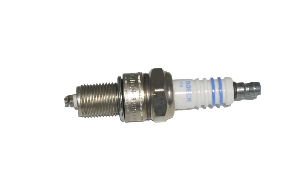 Volvo Spark plug B19E+B21E+B23E+B200E+B230K+B230E Volvo part no 273546