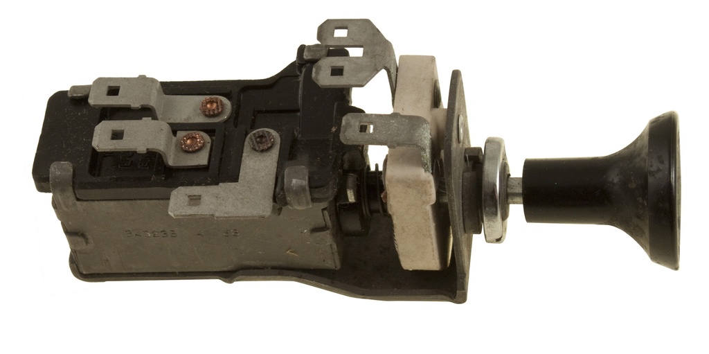 Volvo Switch light 1800 -ch30000 no longer available Volvo part no 664488