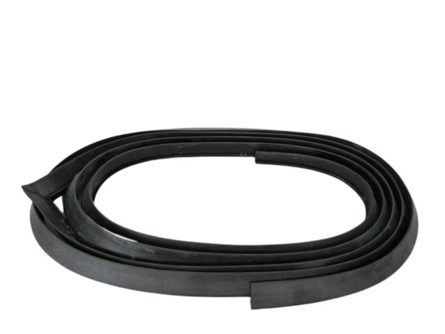 Volvo Rubber door Amazon 4 door sedan rear left Volvo part no 672150