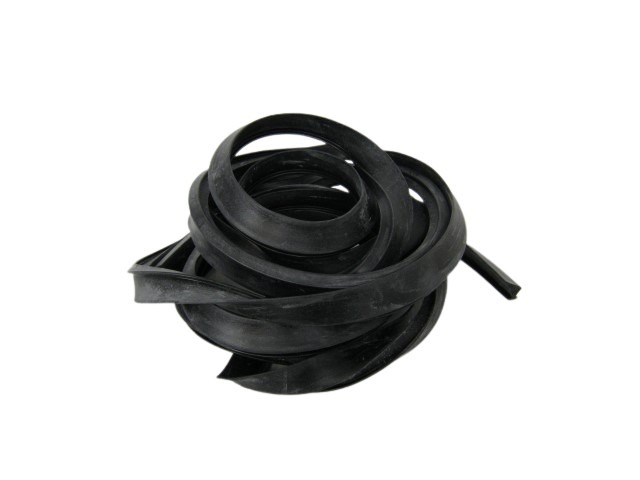 Volvo Rubber door Amazon 2 doors left(672156) Volvo part no 672154