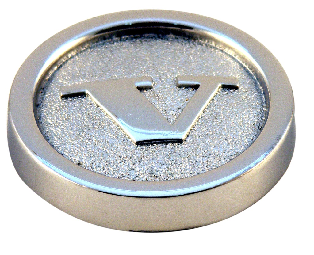 Volvo Wheel cover hub cap P1800E (V) Volvo part no 684231