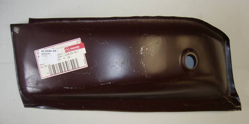 Volvo Sheet metal 140+164 spare wheel bin left -1973 replaced by 9025293 Volvo part no 9025291