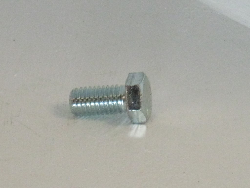 Volvo Bolt UNC 1/2 x 25 ao rear axle Volvo part no 955560