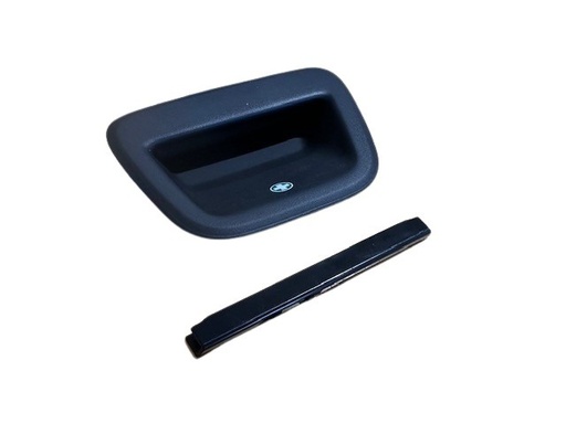 [39813513] Volvo Handle Trunk Floor Mat Black with First Aid sticker Volvo V70 - XC70 - V60 - XC60 - XC90 Volvo part no 39813513