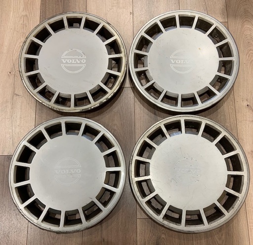 [1392530] Volvo wheel Cap cap NML Volvo part no 1392530