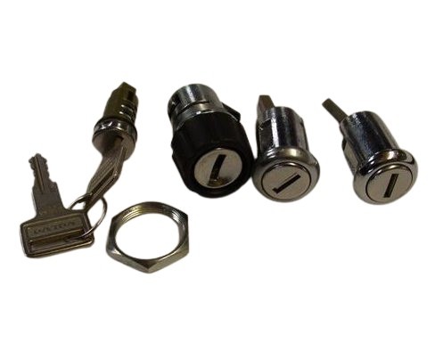 [1213540] Slot set 140+164 1973+ (4 sloten +2 sleutels) niet meer leverbaar